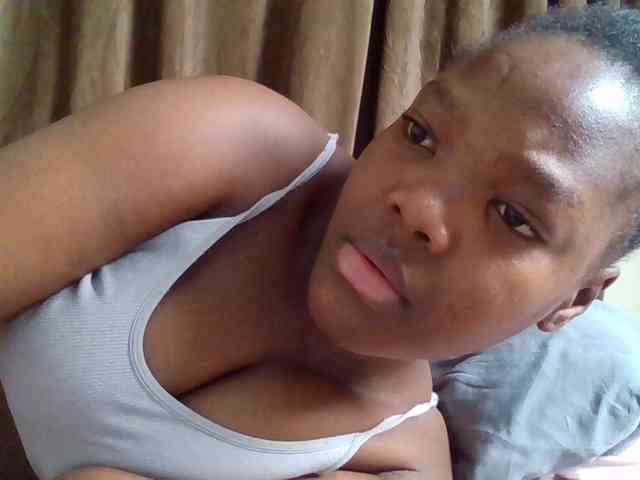 Sexyicey webcam