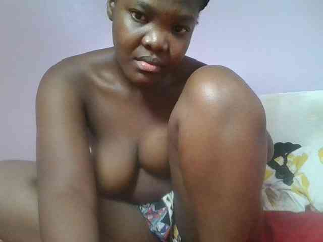 Sexyicey webcam