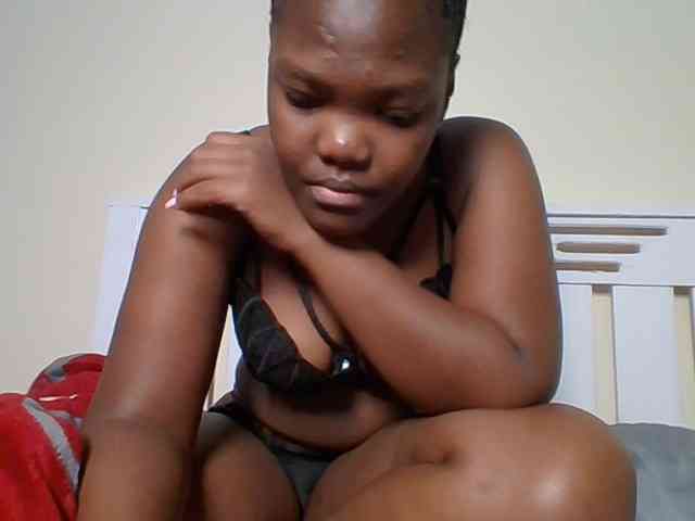 Sexyicey webcam