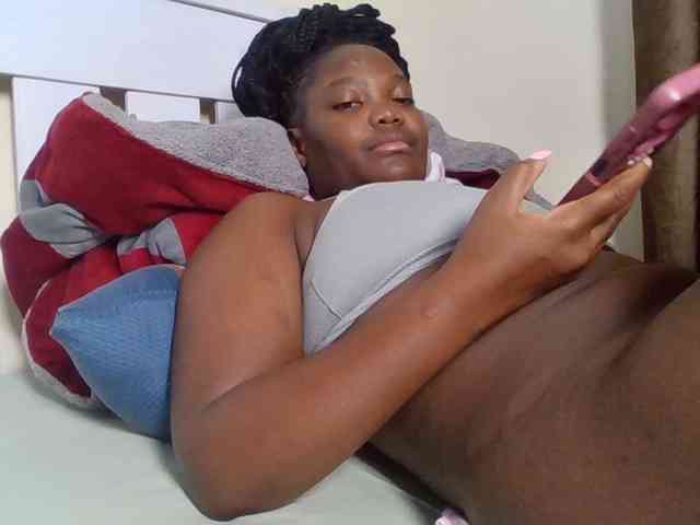 Sexyicey webcam