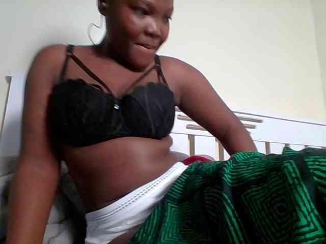Sexyicey webcam