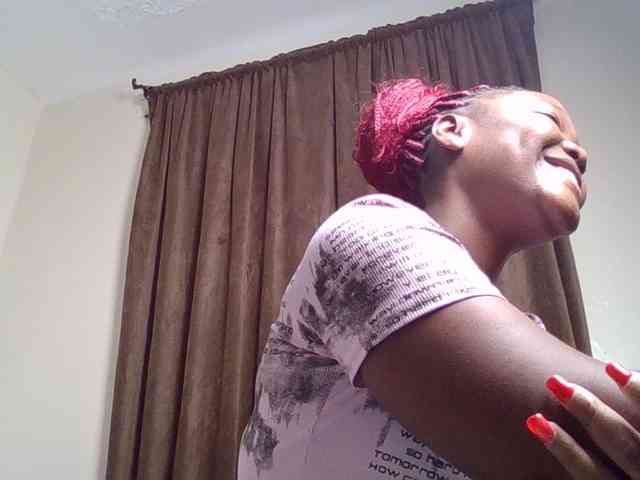Sexyicey webcam