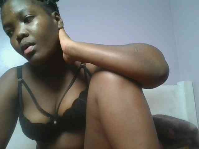 Sexyicey webcam
