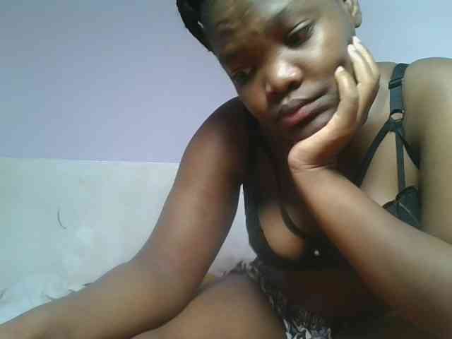 Sexyicey webcam