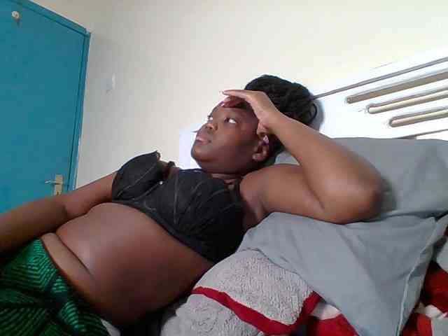 Sexyicey webcam