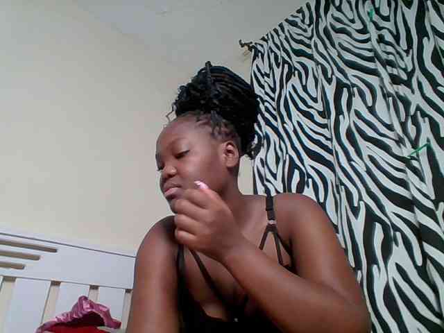 Sexyicey webcam