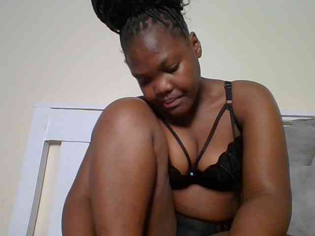 Sexyicey webcam