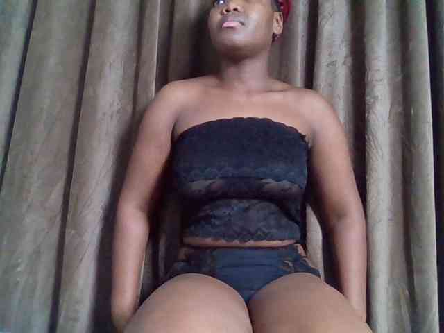 Sexyicey webcam