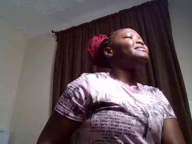 Sexyicey webcam