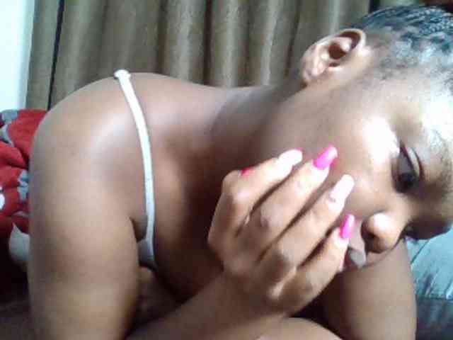 Sexyicey webcam