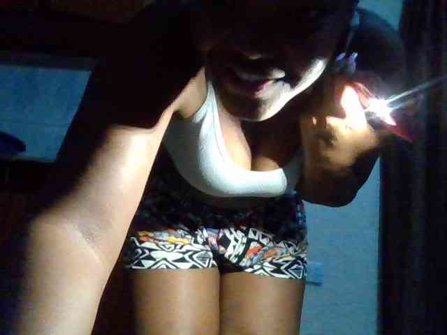 Sexyicey webcam
