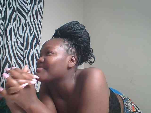 Sexyicey webcam