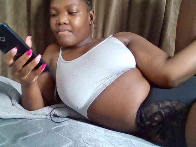 Sexyicey webcam