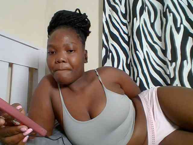 Sexyicey webcam