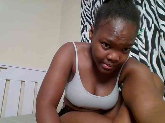 Sexyicey webcam