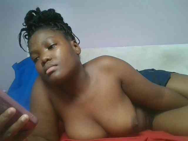 Sexyicey webcam