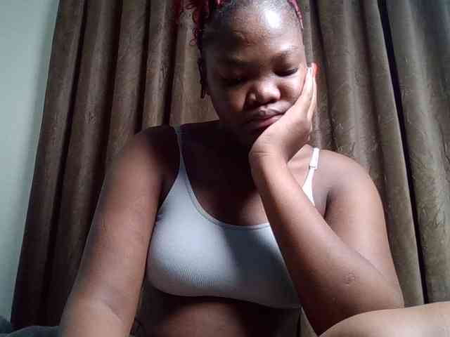 Sexyicey webcam