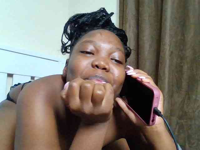 Sexyicey webcam