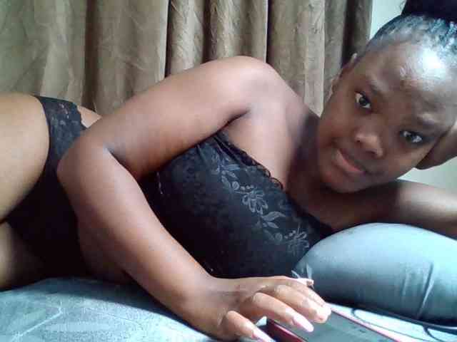Sexyicey webcam