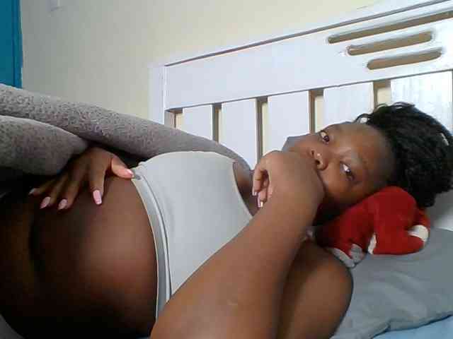 Sexyicey webcam