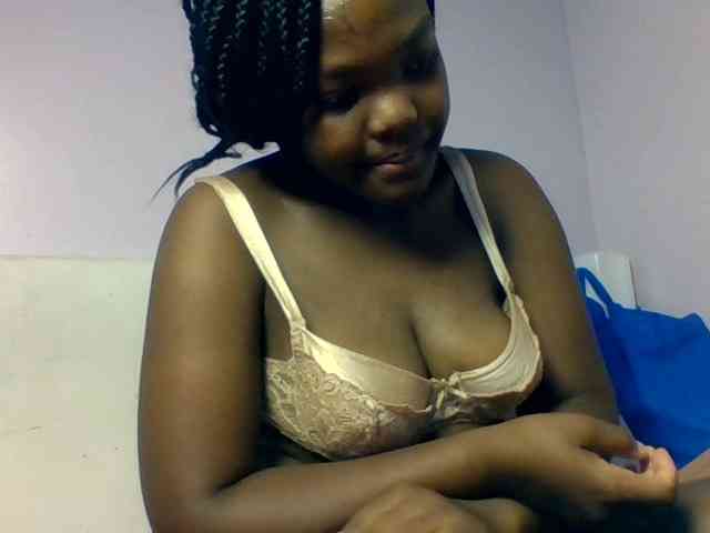Sexyicey webcam