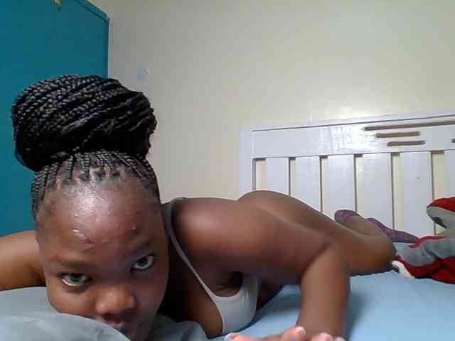 Sexyicey webcam