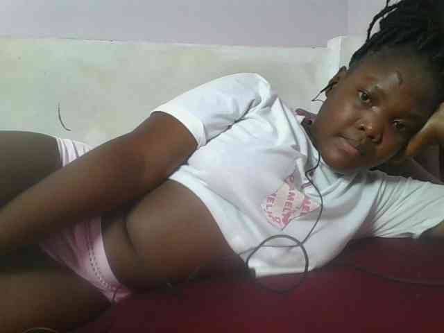 Sexyicey webcam