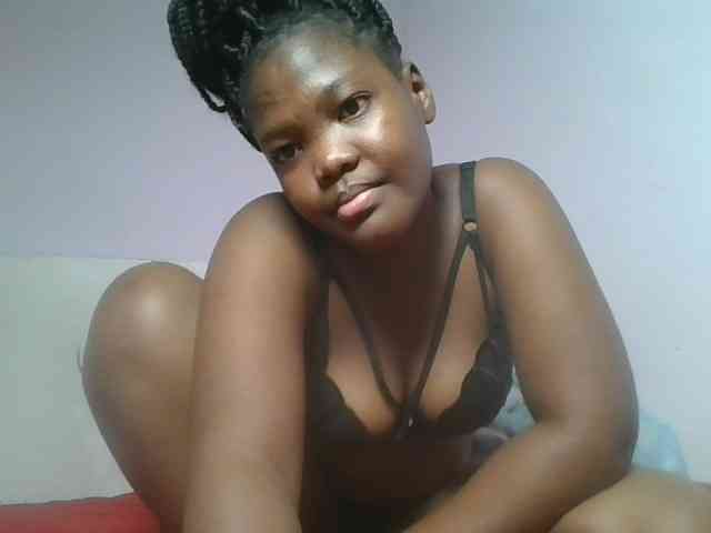 Sexyicey webcam