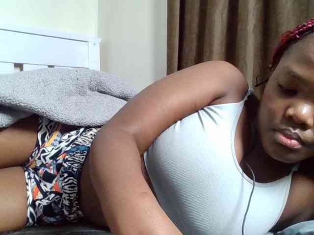 Sexyicey webcam