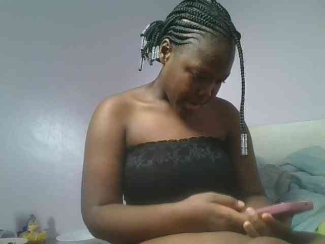 Sexyicey webcam