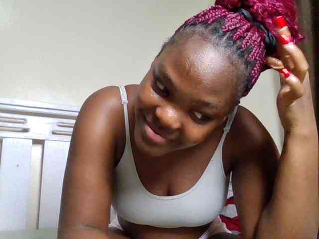 Sexyicey webcam