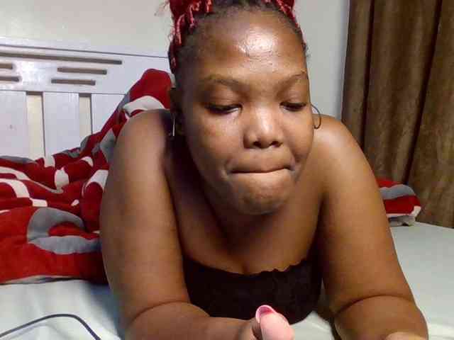 Sexyicey webcam