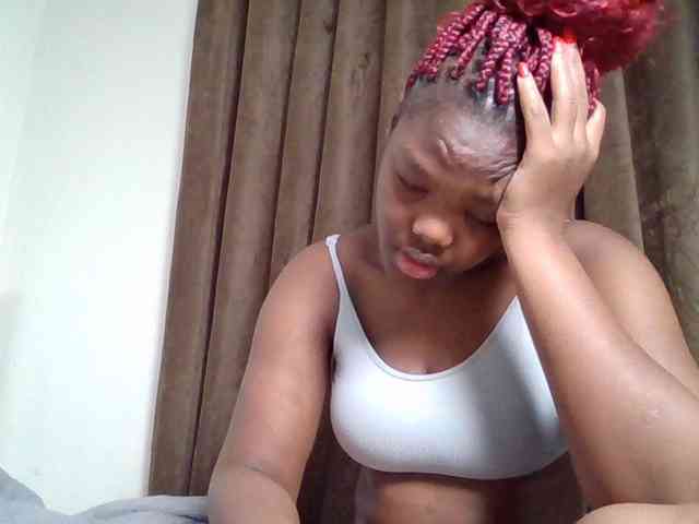 Sexyicey webcam