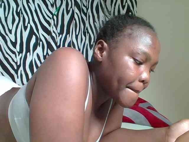 Sexyicey webcam
