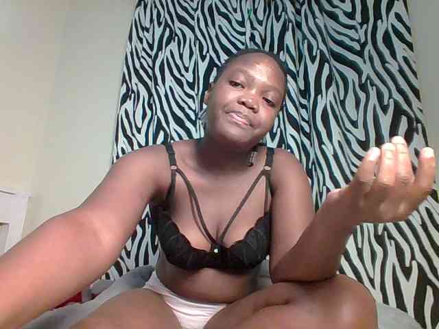 Sexyicey webcam