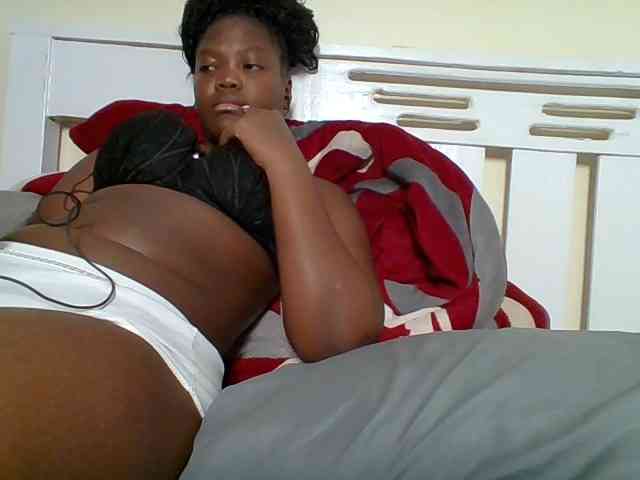 Sexyicey webcam