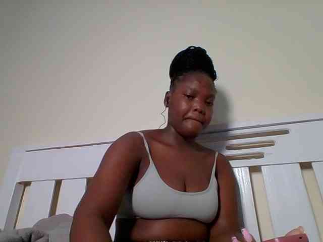 Sexyicey webcam