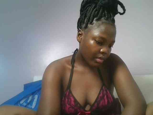 Sexyicey webcam
