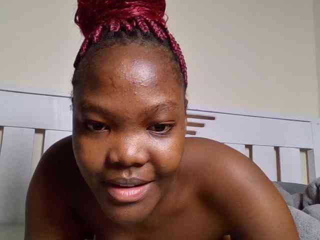Sexyicey webcam
