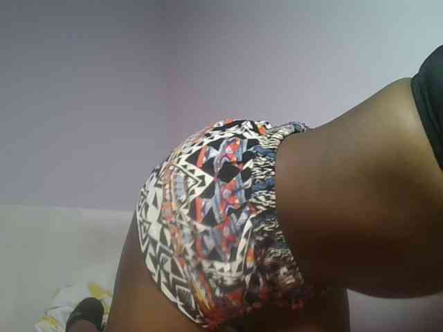 Sexyicey webcam