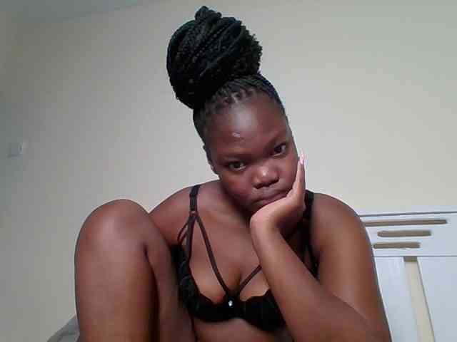 Sexyicey webcam
