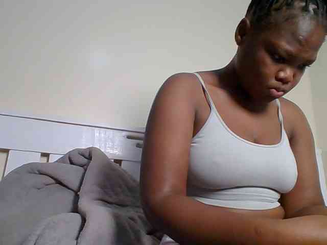 Sexyicey webcam