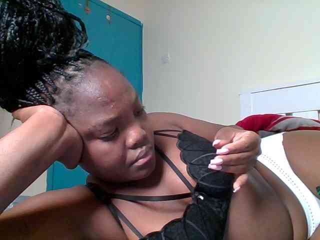 Sexyicey webcam