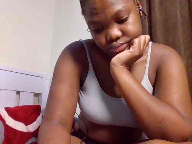 Sexyicey webcam
