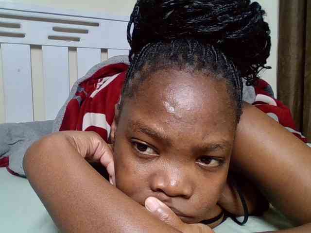 Sexyicey webcam