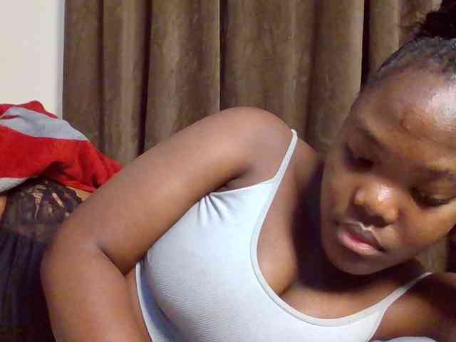 Sexyicey webcam