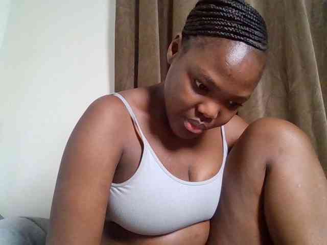 Sexyicey webcam