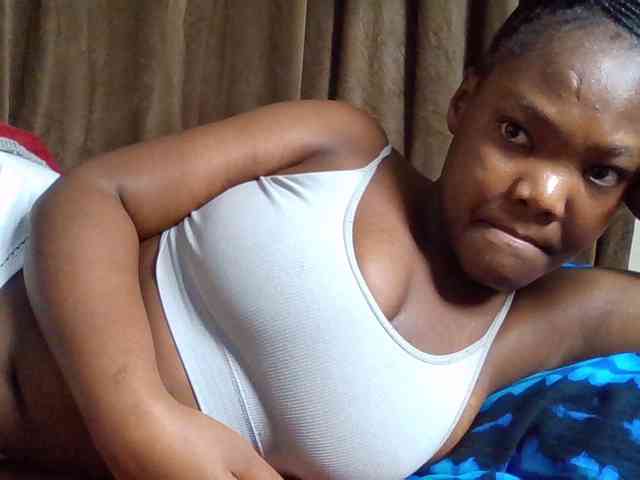Sexyicey webcam