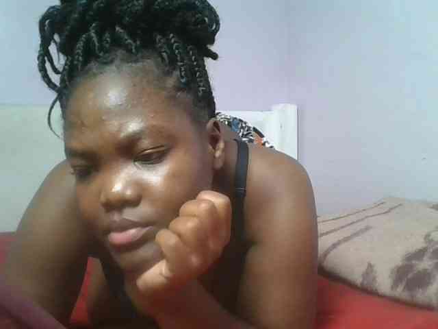 Sexyicey webcam