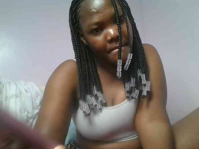 Sexyicey webcam